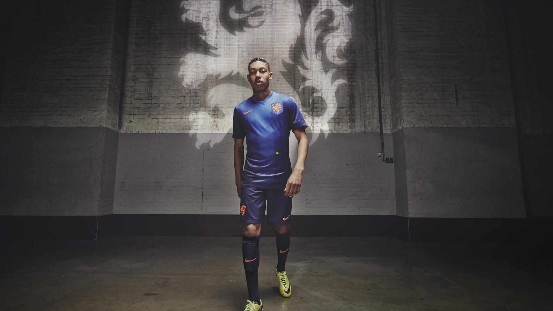 塞浦路斯队客场四球横扫圣马力诺，欧洲杯预选赛彰显强劲势头