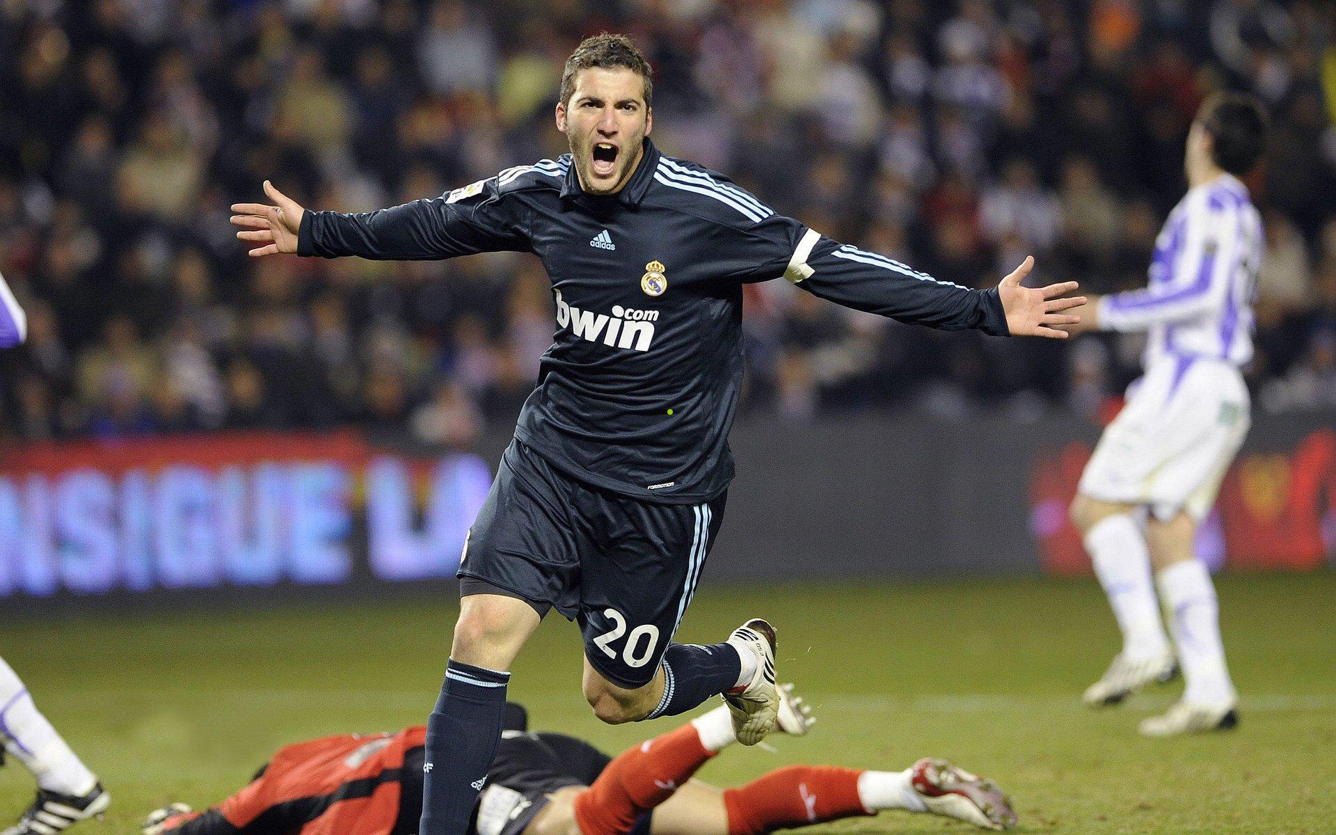 伊尼戈·马丁内斯敞开心扉，巴萨无需挂念我的离去，C罗场下平易近人